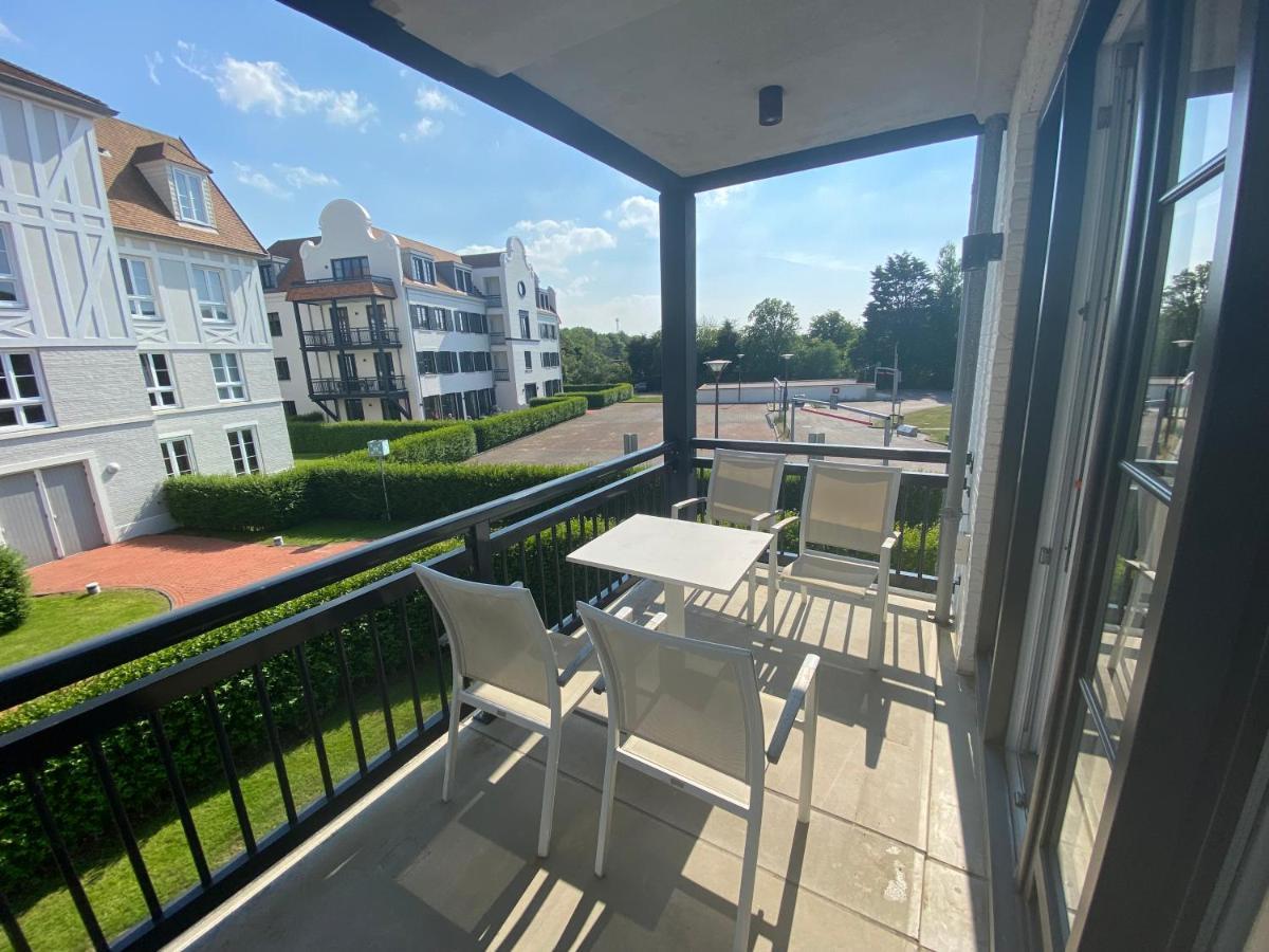 Edward Hopper Suite, Duinhof 3-9-7, Spacious Apartment Near The Beach With Sunny Balcony Cadzand Exterior photo